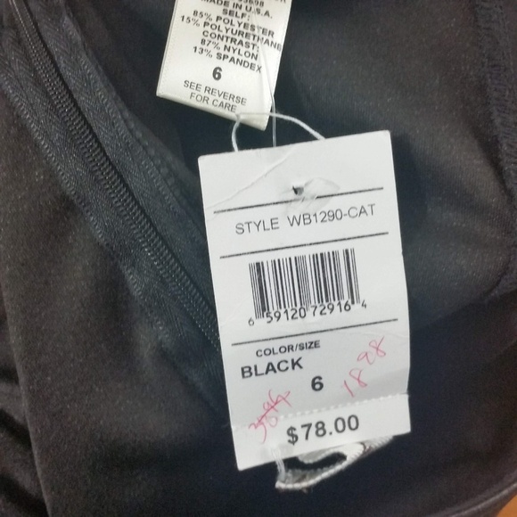 Willow & Clay Mini Skirt Womens Size 6 Vegan Leather NWT Black Y2K Fitted - Picture 3 of 3